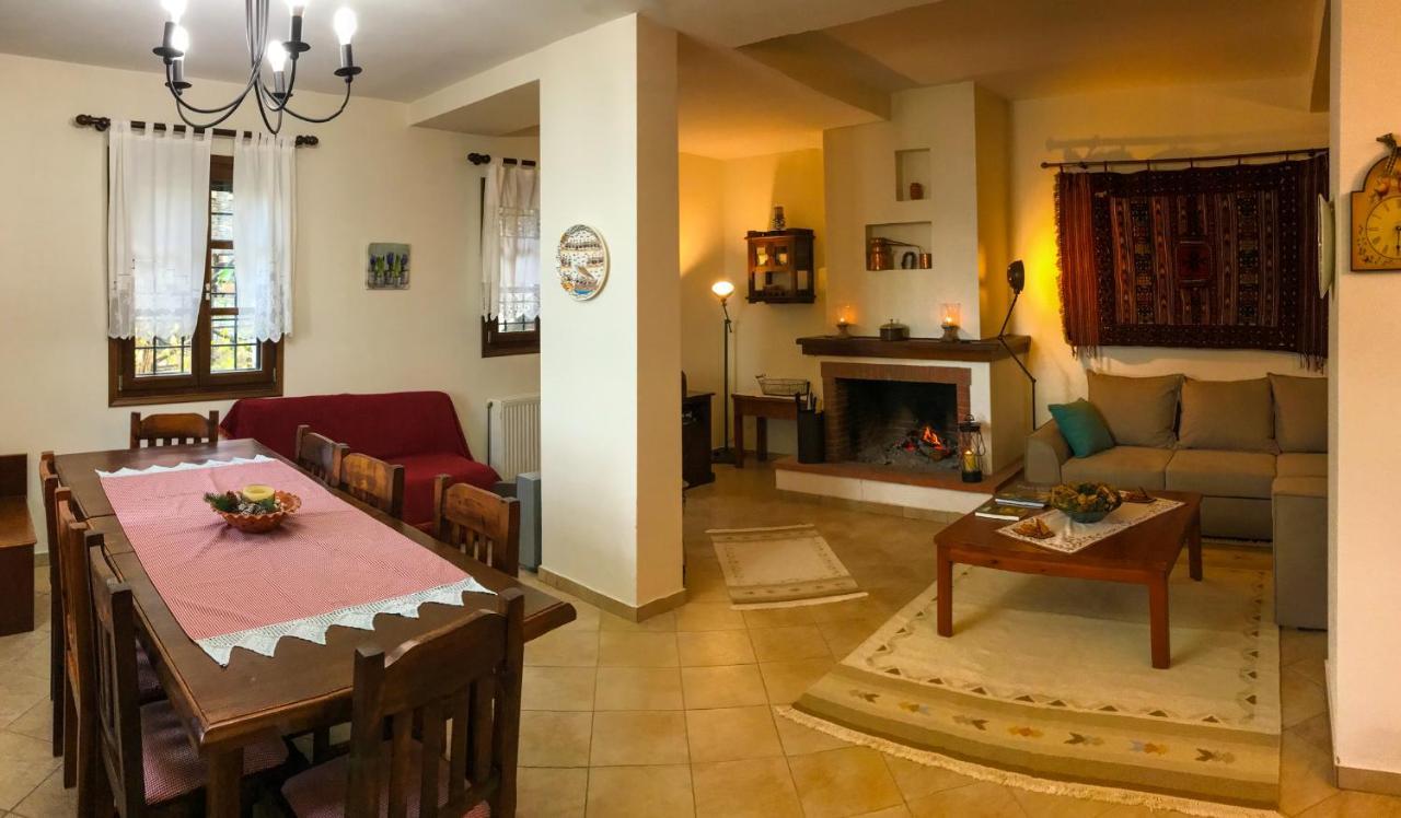Θαλλώ Luxurious Villa Tsagarada Bagian luar foto