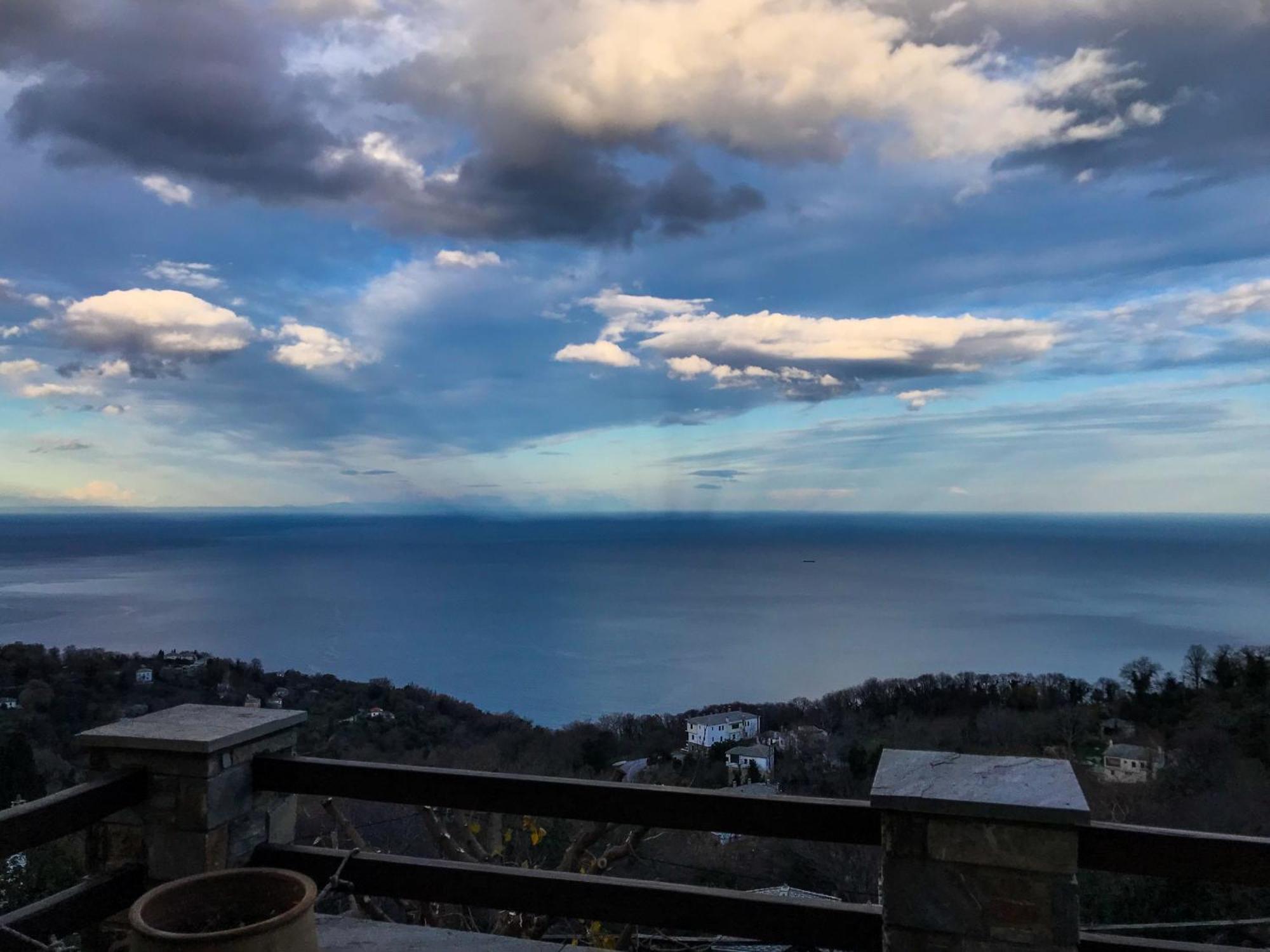 Θαλλώ Luxurious Villa Tsagarada Bagian luar foto