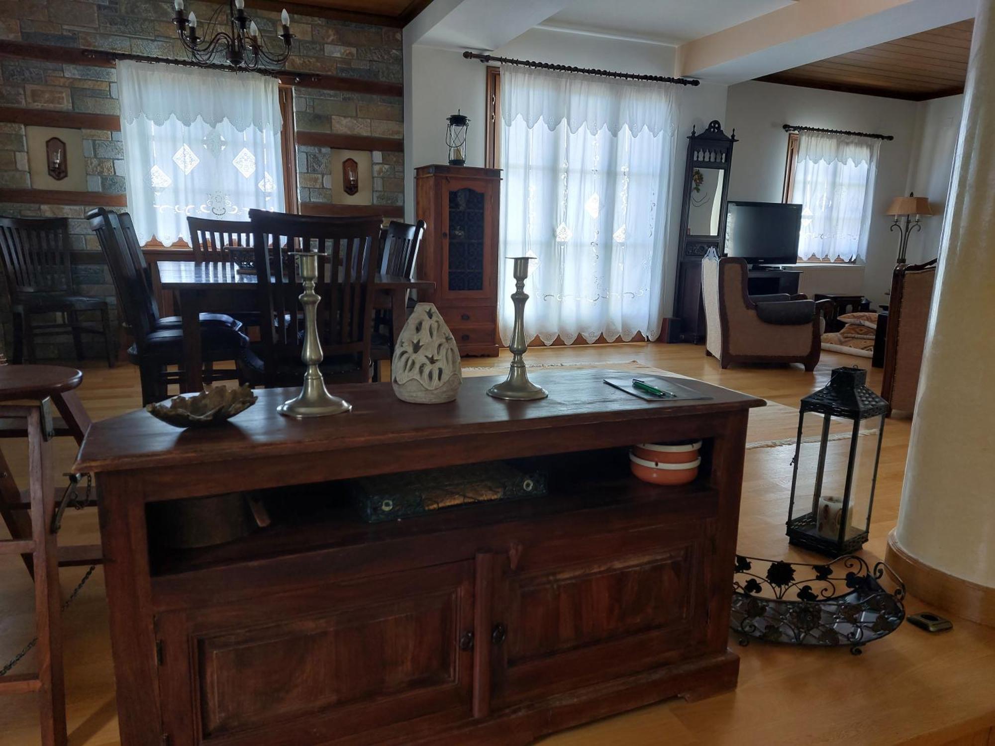 Θαλλώ Luxurious Villa Tsagarada Ruang foto
